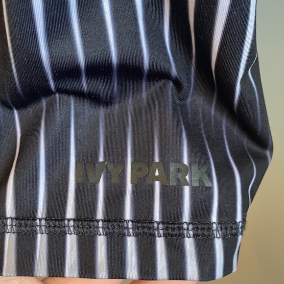 Ivy Park V-Back Mesh Inset Tank SZ S - Picture 4 of 6